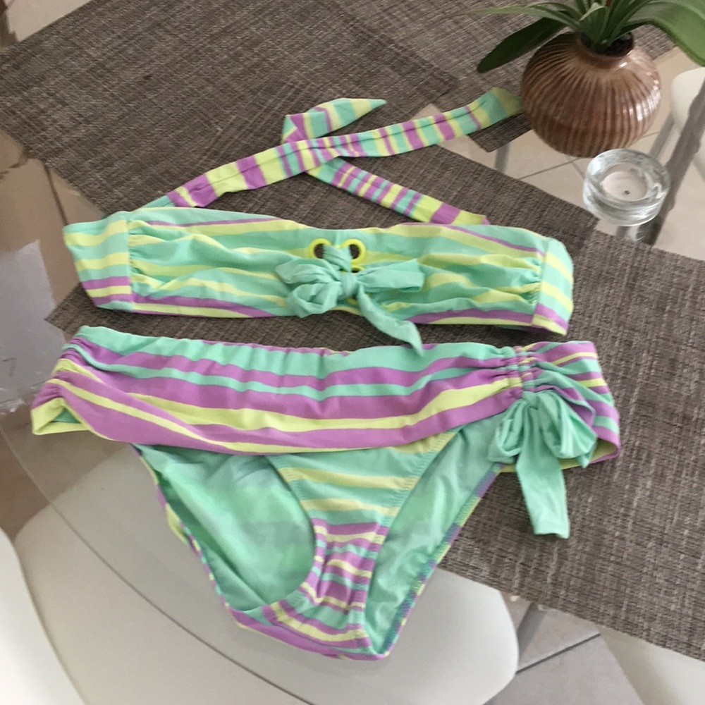 Swim suit